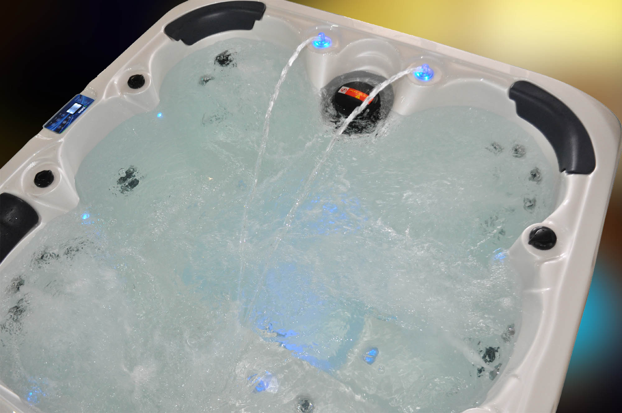 Vasca Idromassaggio in Acrilic - Hot Tub recensione e prezzo